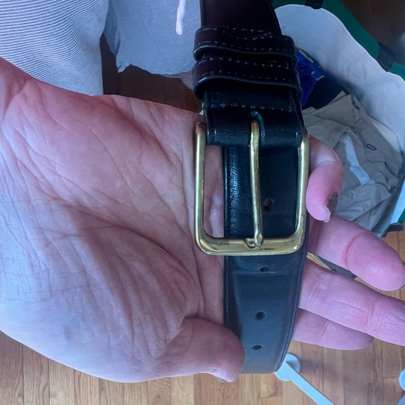 Coach Rich Brown Leather Accessory - Picture 3 of 3